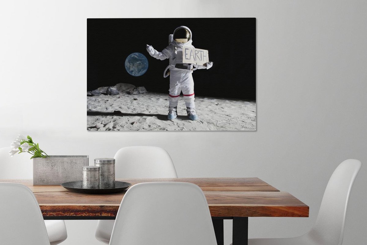 Astronaute dans l'espace affiche la Terre 60x90 cm - Tirage photo