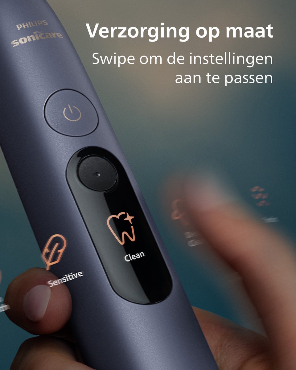 Philips Sonicare Next-Generation DiamondClean 9900 Prestige Elektrische Tandenborstel – met SenseIQ Technologie, Volledige Poetsbegeleiding en Smart Pressure Feedback, Sonic Blue HX9813/98 thumbnail 4