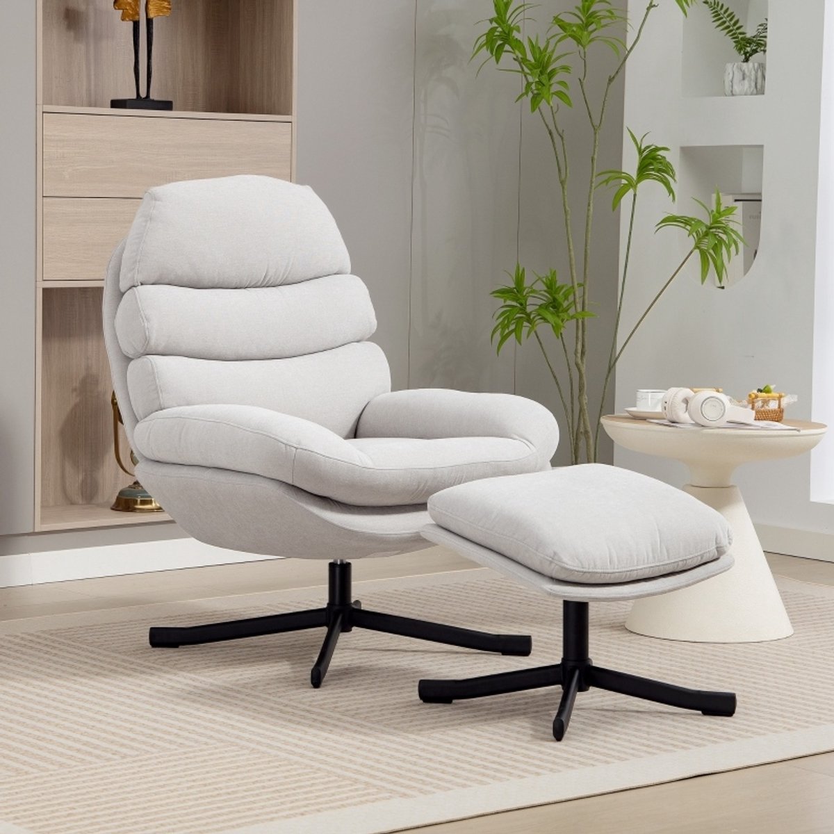FloraGrace Relaxfauteuil 78 x 93 x 100 Cm - Met Hocker En 360 Graden Draaibare Zitting - Voor Woonkamer Of Leeshoek - Chenille Stof - Crèmewit