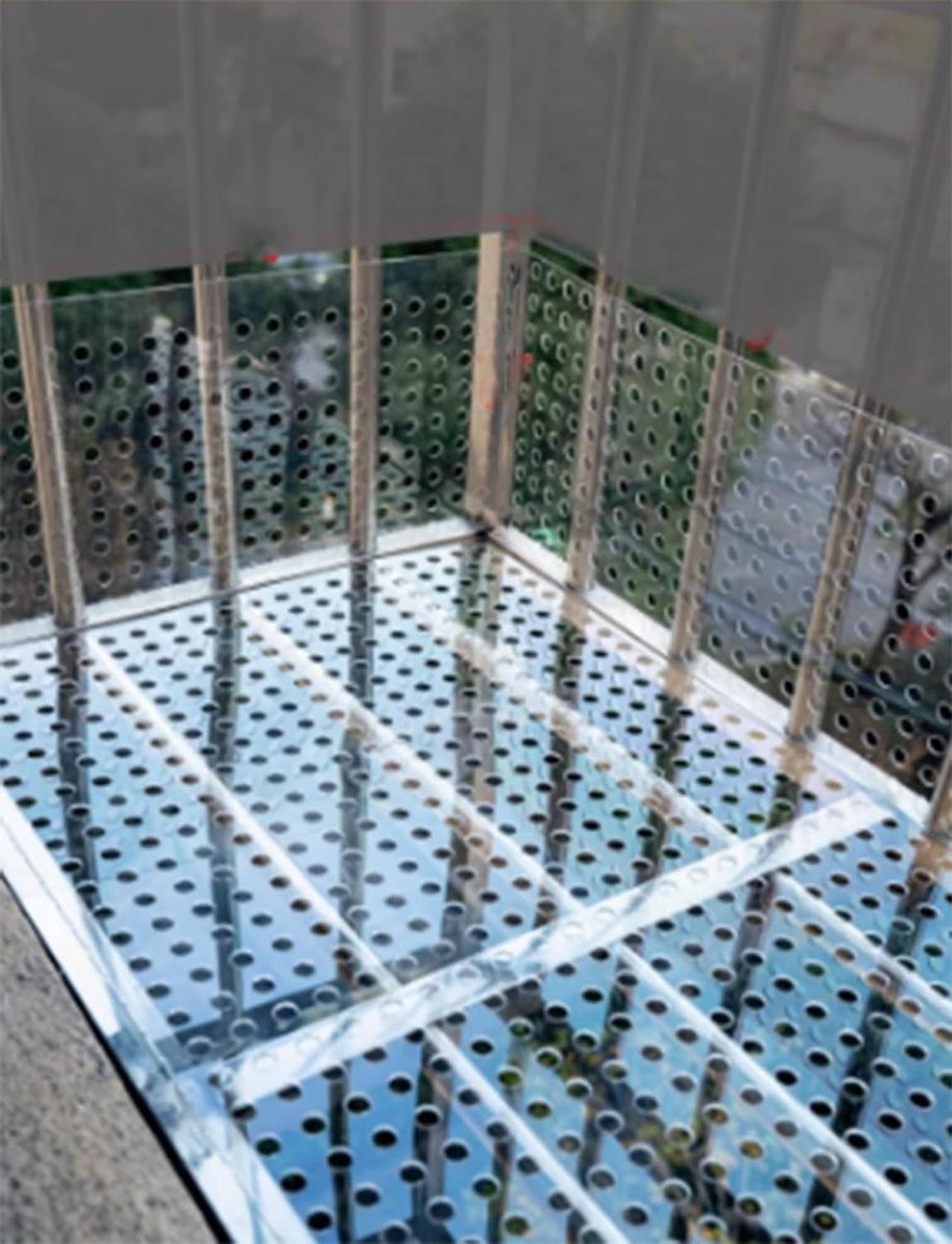 Geperforeerde Platen - Decoratief Paneel Kunststof Folie - Balkon Afschermen - Waterdicht Polycarbonaat - 15 x 100 cm - Transparant