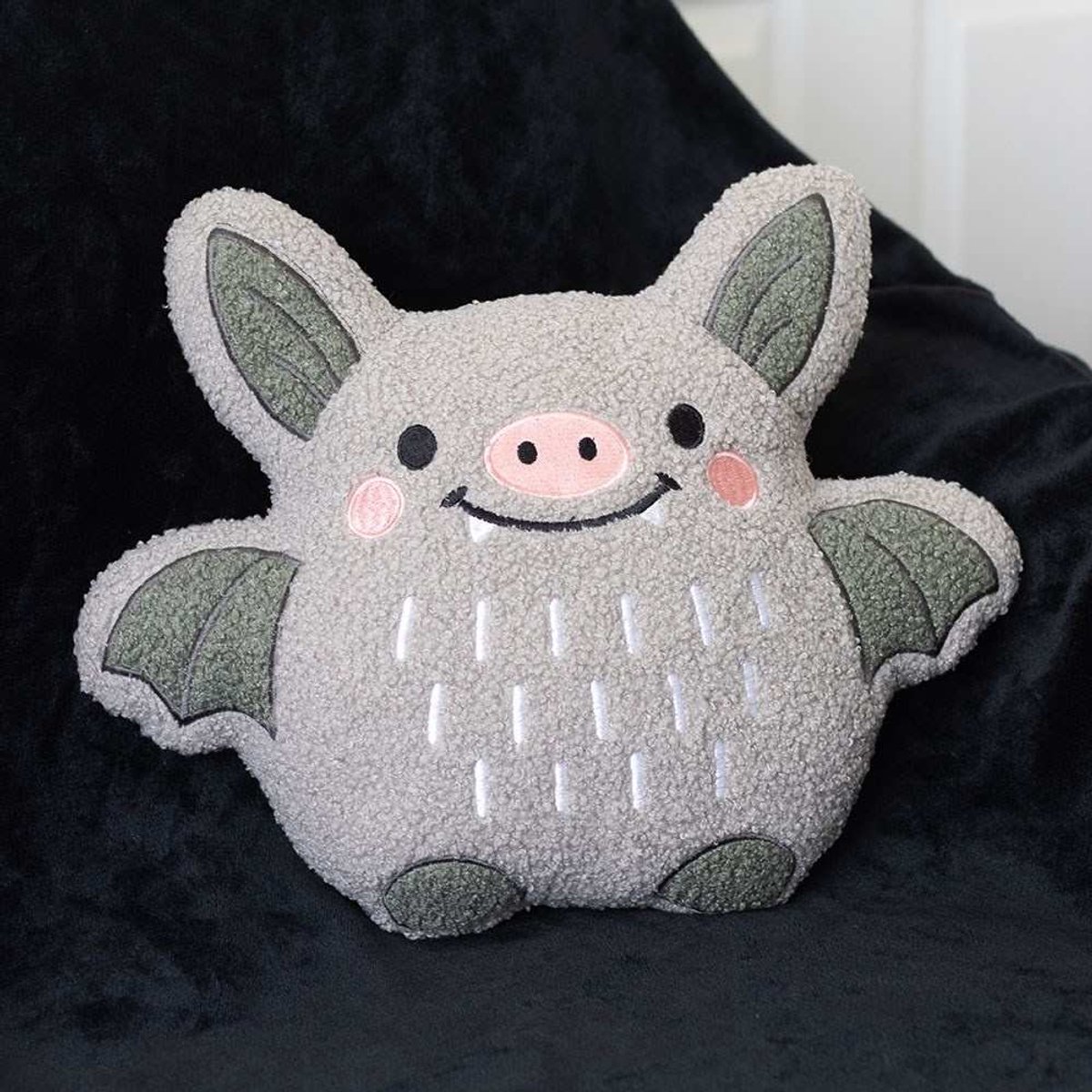 Something Different - Cute Bat Boucle Cushion Kussen - Multicolours