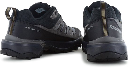 Achterkant van grijze Salomon X ULTRA 360 wandelschoenen voor heren, met 'Salomon' en 'X ULTRA 360' logo's.
