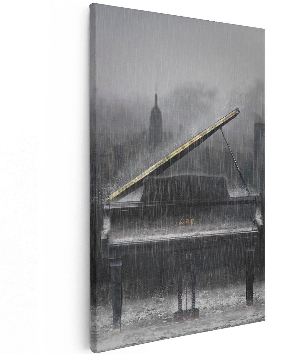 Artaza Canvas Schilderij Piano in de Regen voor een Stad - 120x180 cm - Groot - Wanddecoratie Woonkamer - Schilderijen - Muurdecoratie