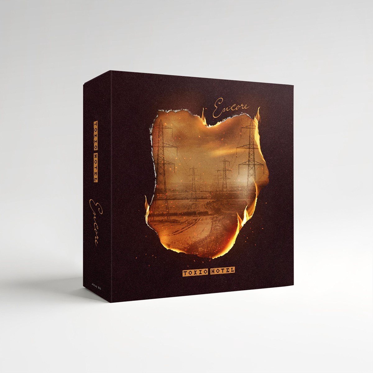ENCORE (Deluxe Fan Box)