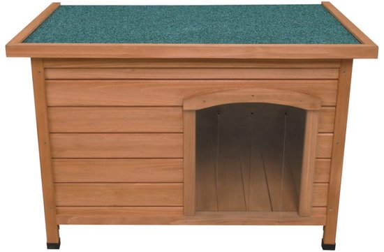 Houten hondenhok met schuin dak met groene dakbedekking en entree.