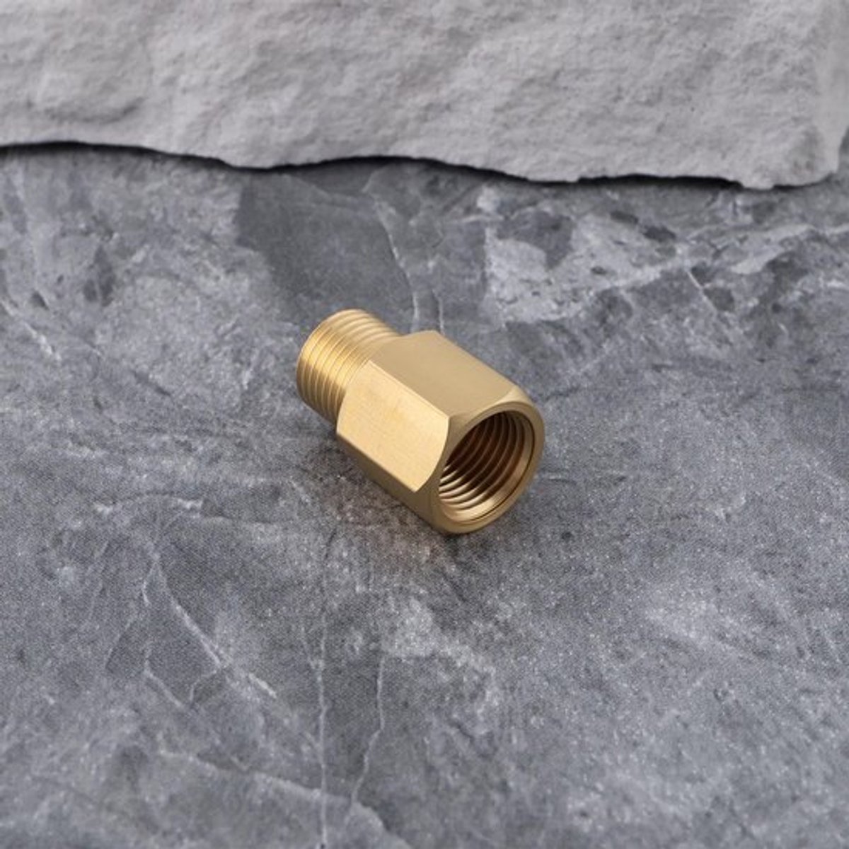 Messing Adapter - 1/8 BSPT naar 1/8-27 NPT - Precisie Fitting - Duurzaam materiaal - Geschikt voor diverse toepassingen - Perfect voor le...