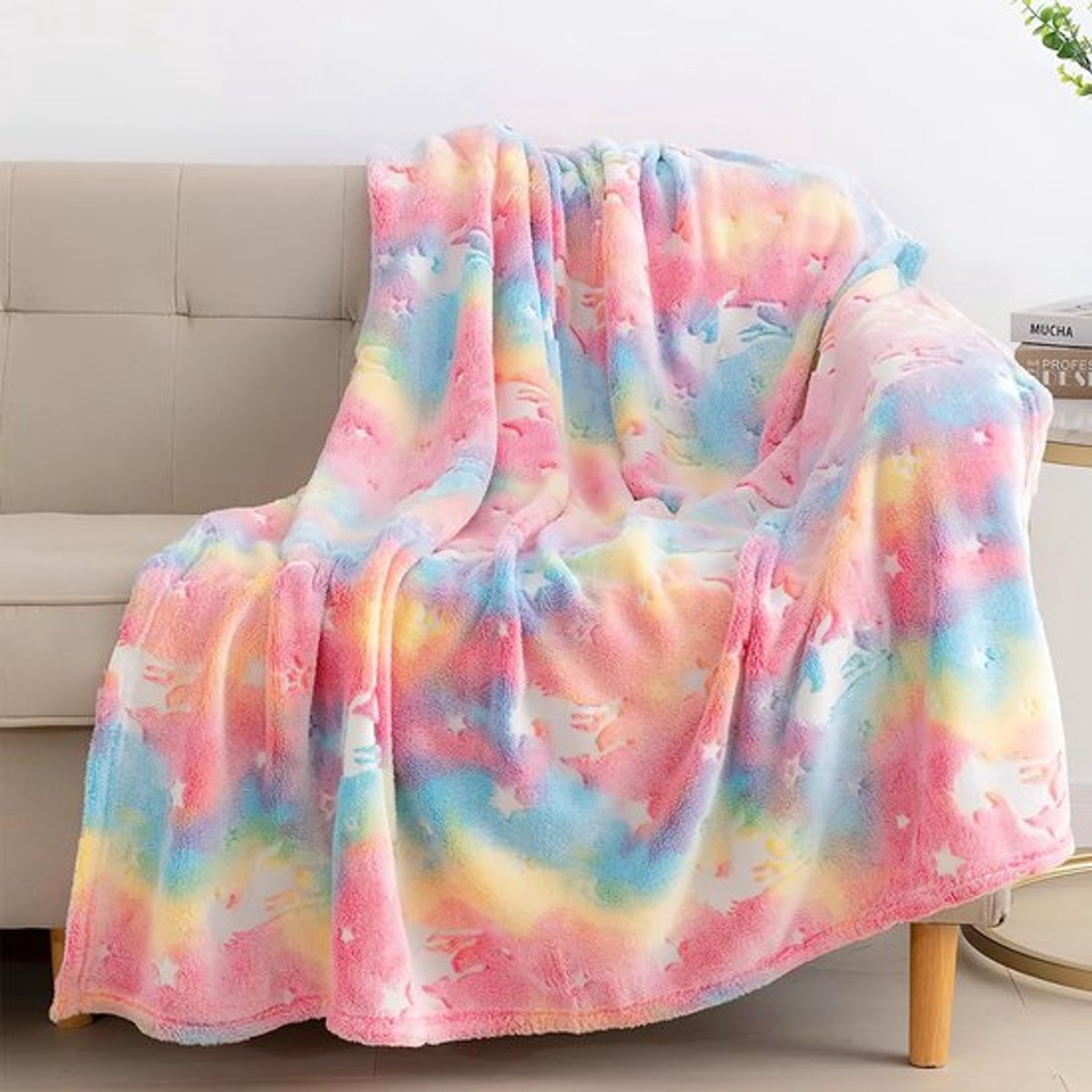 Knuffeldeken Lichtgevend - Eenhoorn/Rainbow - Fleecedeken - Cadeau voor Kinderen - Comfortabel en Zacht - Geschikt voor Jongens en Meisjes - Deken