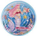 Rond doolhofspel met een roze zeemeermin met lang roze haar, omringd door vissen en zeepaardjes.