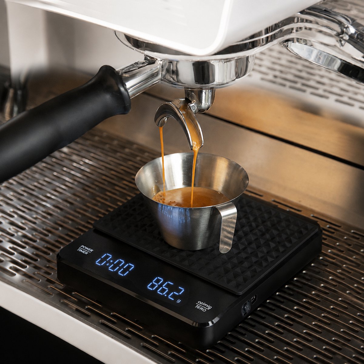 Digitale Koffieweegschaal voor Handfilterkoffie, Espresso en Bakken - Precisieweegschaal 0,1 g tot 3 kg - Maximaal 5 kg - Met Koffietimer en Tarrafunctie - USB-C Oplaadbaar - Inclusief Antislipmat - Zwart