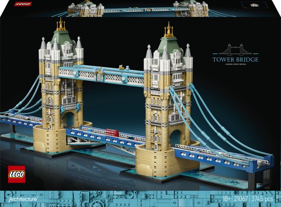 LEGO Architecture Tower Bridge verpakking met een 3D-model, inclusief twee torens, ophangkabels en een rode dubbeldekkerbus.