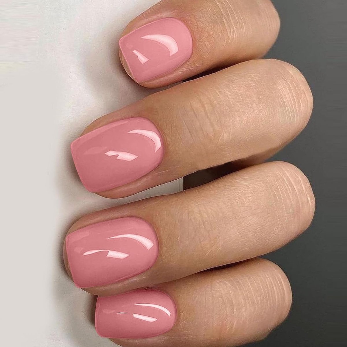 24 stuks French press-on nagels, kort, vierkant, donkerroze, effen, om op te plakken, volledige dekking, glanzend, natuurlijke acryl kunstnagels voor vrouwen en meisjes