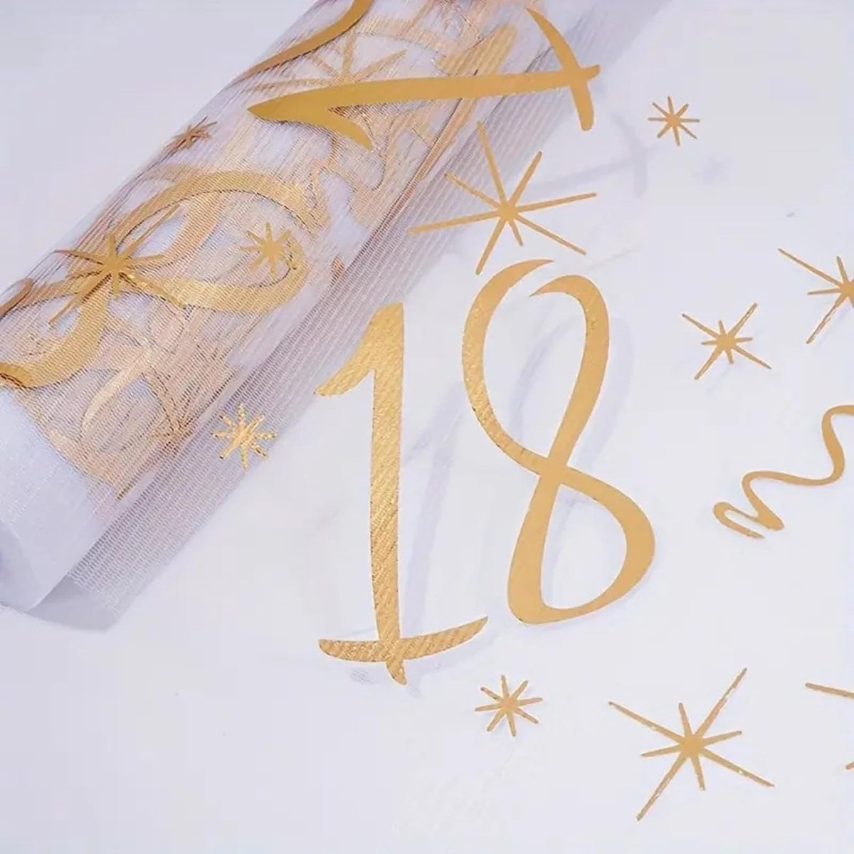 1 stuk tafelloper voor verjaardag, tafelloper 18 verjaardag, 18/30/40/50/60/70 verjaardag, 3 maten, glanzend gouden decoratie (28 x 1000 cm, 18 jaar oud)