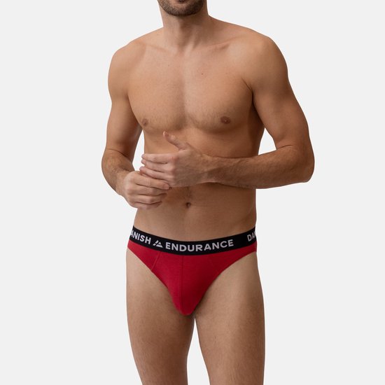 Homme en slip rouge en viscose de bambou avec ceinture noire et logo blanc DANISH ENDURANCE.