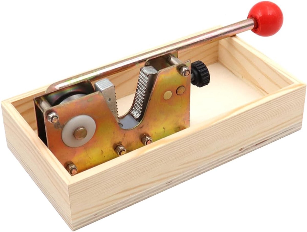 Handmatige notenkraker, notenkraker, notenkraker, notenopener, keuken met houten voet en handvat, open gereedschap voor walnoten, hazelnoten, amandelen