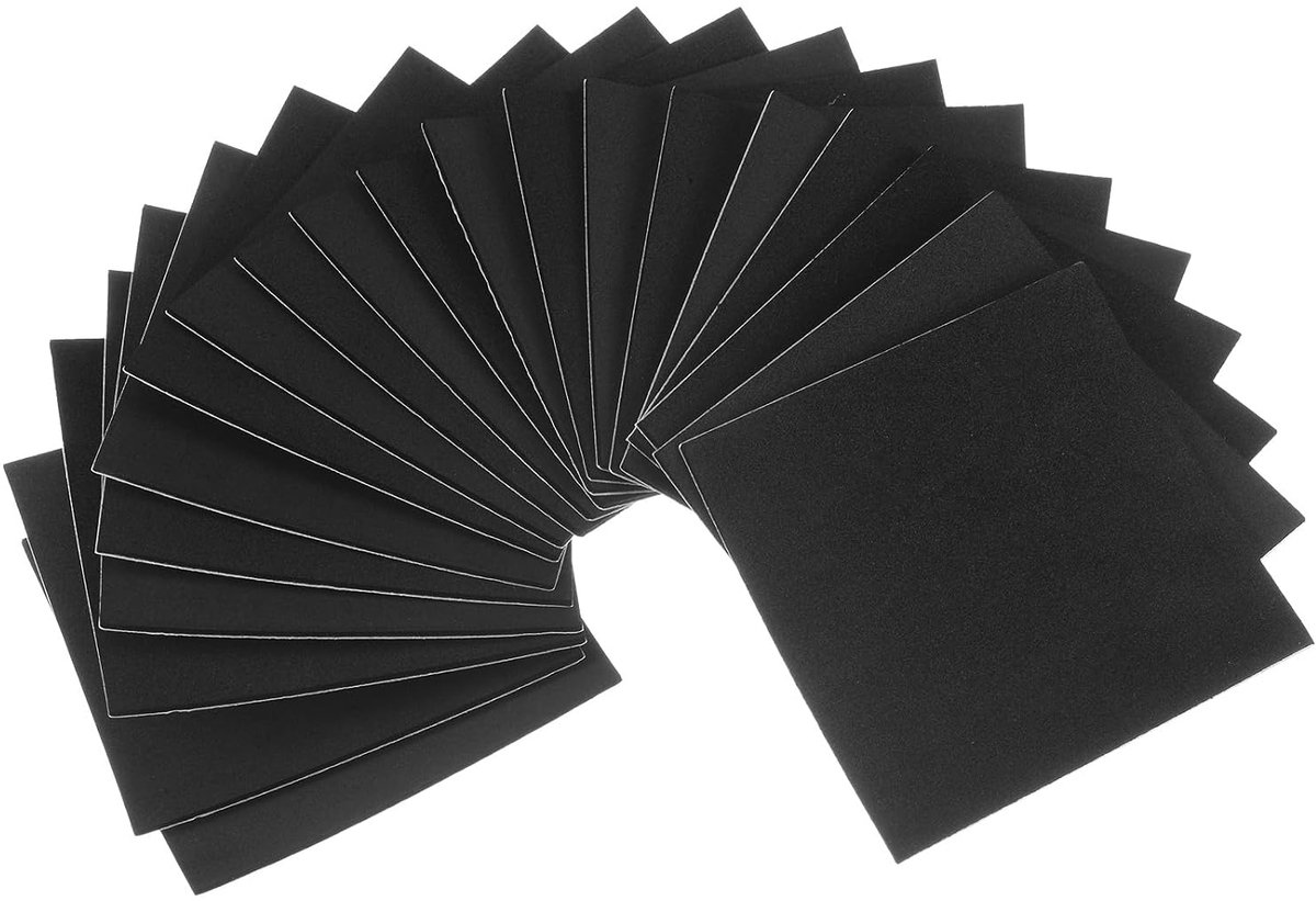 20 vellen zelfklevende rubberen vulling, 1/16 inch dik en 4 inch lang, vierkant van neopreenschuim, zelfklevend, antislip, trillingsbestendig