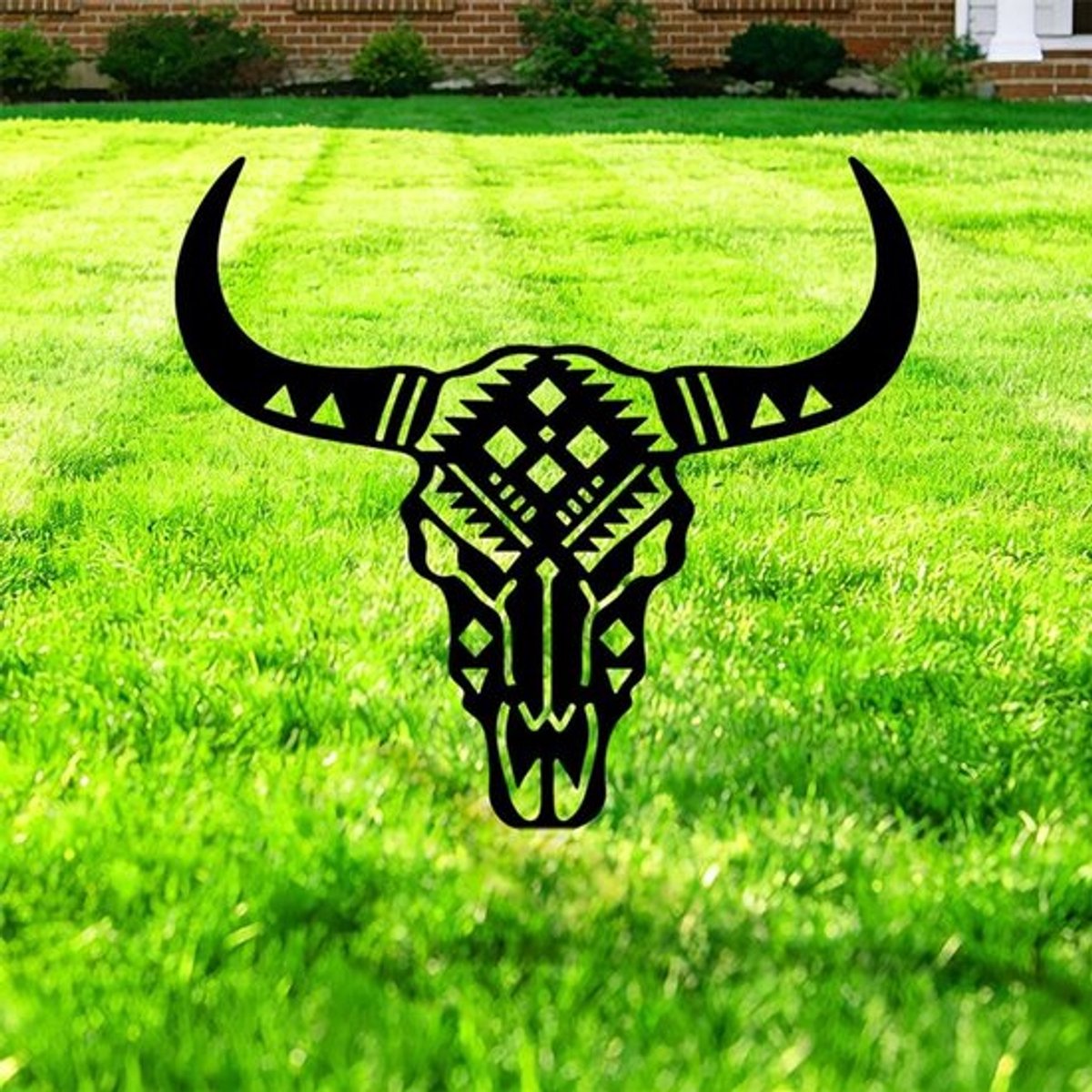 Stijlvolle metalen stierschedel voor tuin en gazon, 28 x 22 cm, Aztekenstijl kunstdecoratie, unieke tuindecoratie, buiteninrichting, rustieke accenten