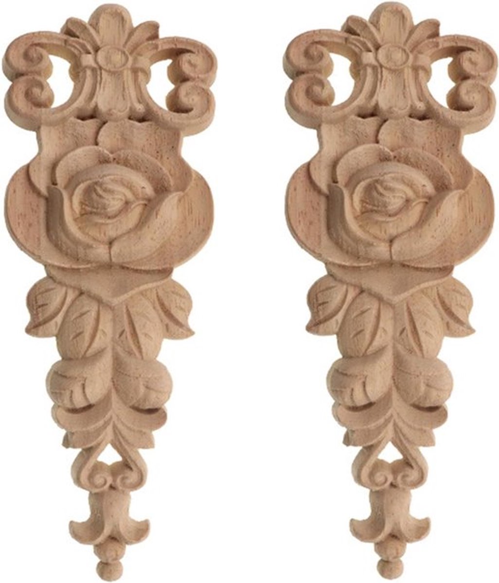 Ornament van hout, vintage decoratie voor meubels - gesneden houten sculptuur.