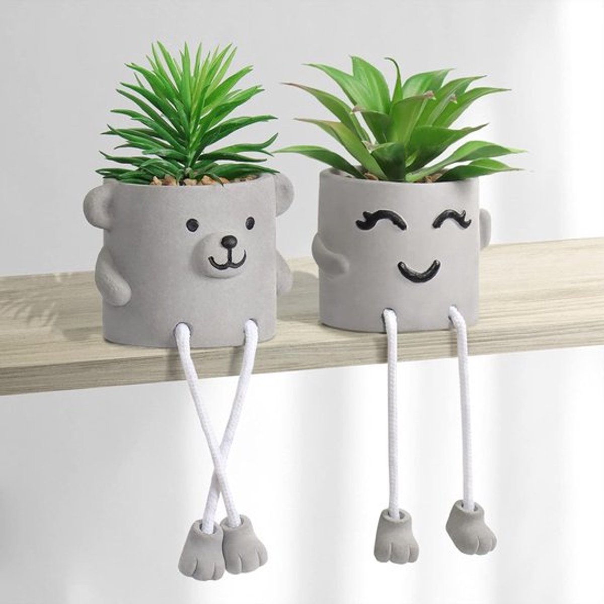 Schattige Nep Succulent met Hangende Benen - Cementen Pot Planten Decor voor Thuis, Kantoor en Woonkamer (Set van 2)