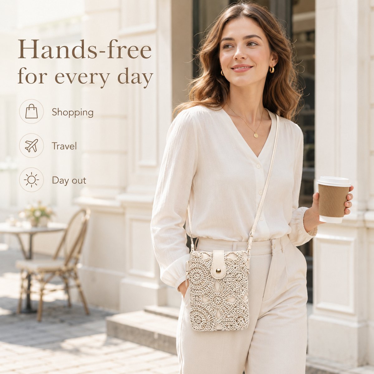 Dames Telefoontasje met Opengewerkt Bloemenpatroon - Wit Kunstleer Kleine Schoudertas - Verstelbare Riem & Ritssluiting - Crossbody Tasje voor Smartphone & Kleinigheden - Stijlvol Cadeau voor Vrouwen