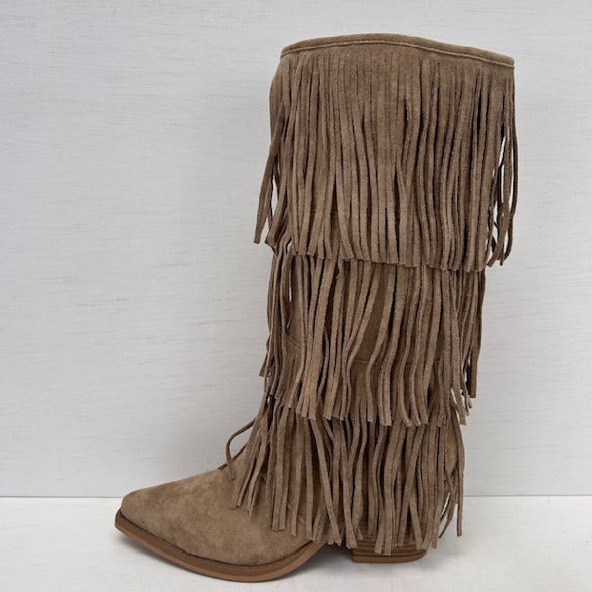 Trendy suèdine cowboylaarzen met franjes khaki Khaki / 37