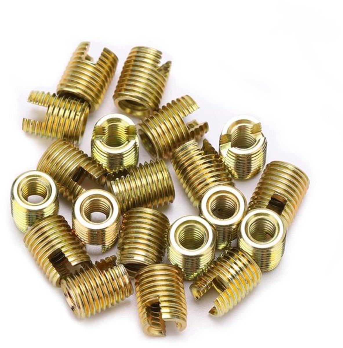 - Schroefdraadreparatieset - Schroefdraadinzetstukken - 20 stuks - Koolstofstaal - Zelftappende schroefdraadinzet - Schroevenreparatieaccessoires - Geschikt voor M4 x 0,7 en M6,5 x 0,75 - Binnen 8 mm / 0,3