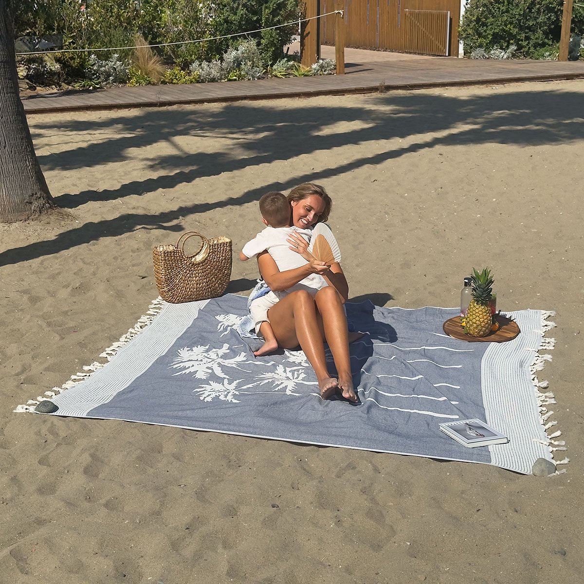 Fashion4wellness XXL Hamamdoek SIX PALMS NAVY BLUE - XXL HAMAMDOEK - PICKNICKKLEED - STRANDLAKEN - 190 X 200 CM 100 % KATOEN