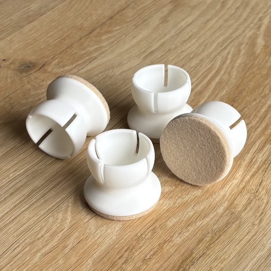 Kinderstoelpoot Vloer Beschermers met Vilt - 4 stuks Stoelpoot Doppen Wit - Anti Kras - Geschikt voor IKEA ANTILOP Kinderstoel - Poot Beschermers Vilt - Wit — afbeelding 3