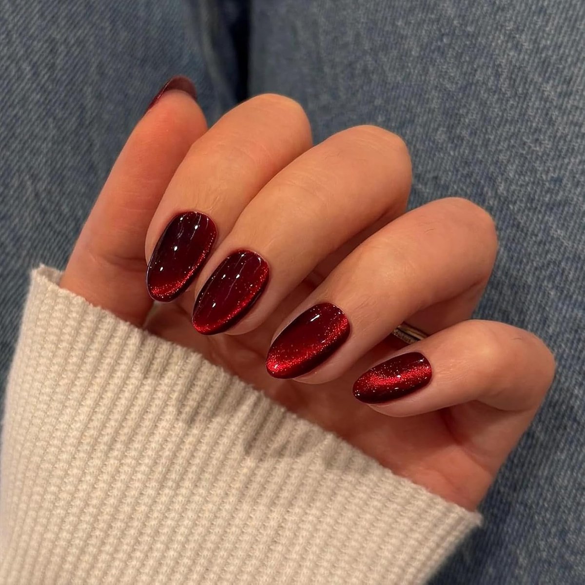 Press-on nagels kort - rode cat eye ovale kunstnagels - volledige dekking - elegante nagelverlenging - ShopVlot
