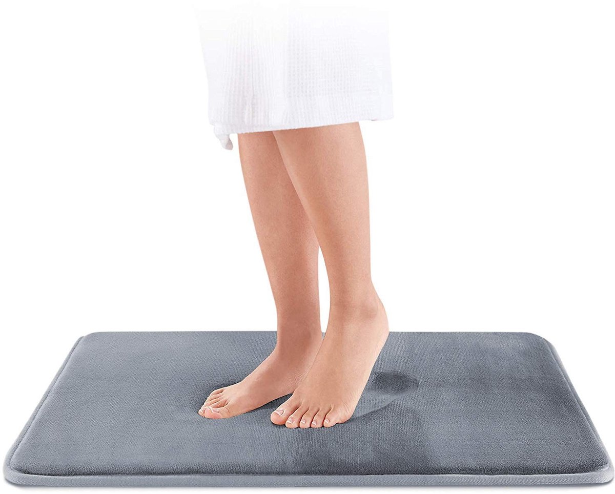 Omgoods - Memory Foam Badmat 61 x 122 cm Antislip Grijs
