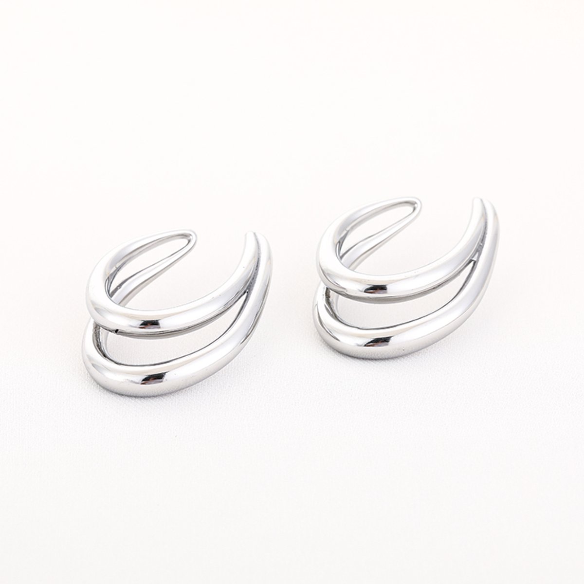 Stainless Steel Dubbele Druppel Hoops – Elegante & Trendy Oorringen - RVS - Zilver