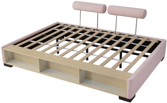 Roze bedframe met houten lattenbodem en opbergvakken, met twee ronde, roze hoofdkussens.