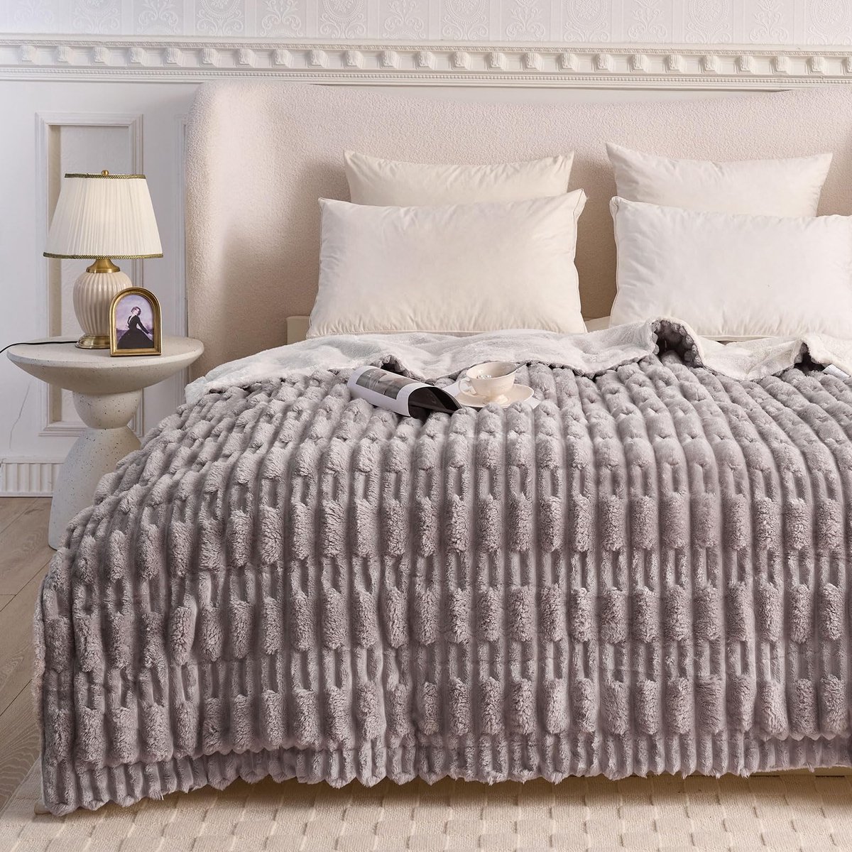 wollig met prachtige zachte textuur, extra warm voor de winter, ideaal als bankdeken en bedsprei, goed cadeau voor vrouwen (taupe geometrie, 150 x 200 cm) thumbnail 4