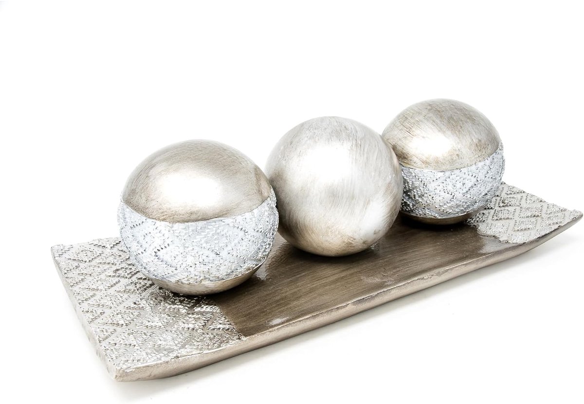 decoratief dienblad met ornamenten in zilver