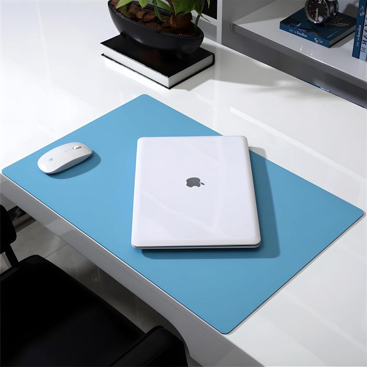 Bureau Mat - Grote Onderlegger - Comfortabel Werken - Waterbestendig PVC - 50x30 cm - Hemelsblauw
