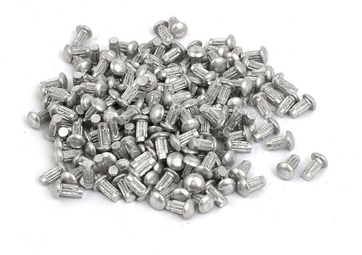 Sourcingmap 500 stks M2.5 x 5mm Gekartelde Schacht Ronde Kop Aluminium Solid Klinknagel Zilver Tone