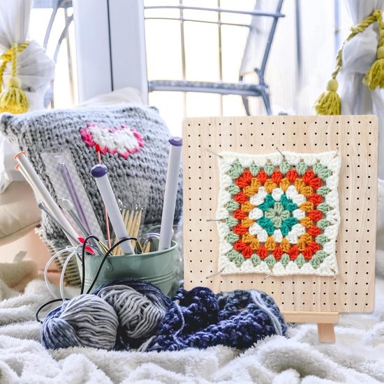 Blokkeerplank Haken - Brei Blokkeren - Haken en Breien - Gelijkmatig Geplaatste Gaten - 23.5 x 23.5 cm - Houtkleur — afbeelding 4