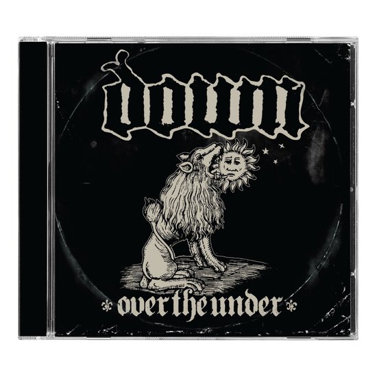 CD hoes met een wolf die de zon bijt, met de tekst "over the under".