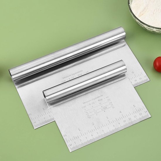 2 stuks gebakhoorn van roestvrij staal, deegschraper met meetschaal, deegspatel, keukenhulp voor brood, fruit, groenten, koken (22 en 15 cm) — afbeelding 5