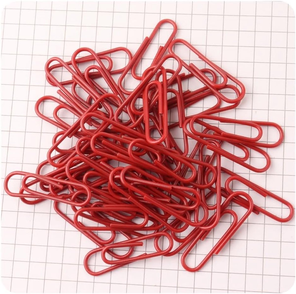 100 stuks 28mm gekleurde metalen paperclips met kunststof coating - Duurzaam en roestvrij - Rood