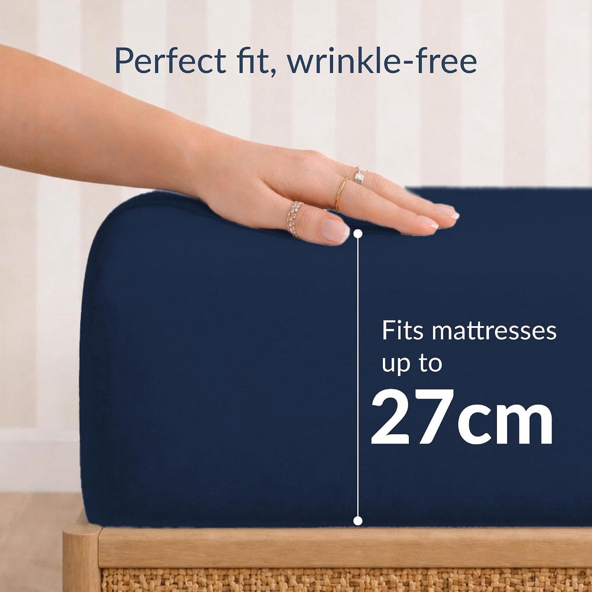 SnelShoppen - Fitted Sheet 200x200 cm - Donkerblauw - 30 cm Hoek - 100% Polyester - Oeko-Tex Gecertificeerd - Zacht, Ademend, Machinewasbaar