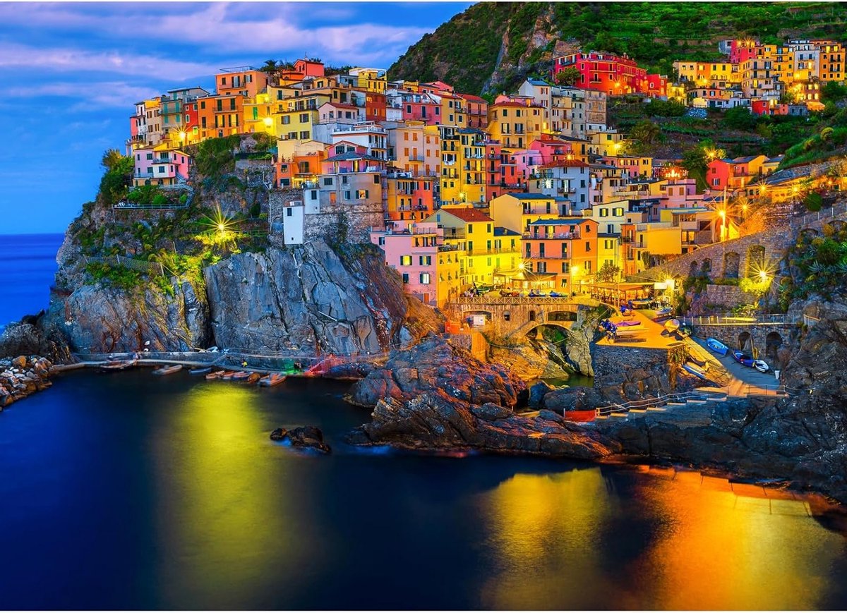 Puzzel 1000 stukjes van een prachtig landschap, interactieve familieactiviteit, ideaal cadeau voor puzzelliefhebbers en nachtzichten van Cinque Terre
