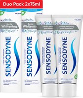 Twee tubes Sensodyne Gentle Whitening tandpasta met blauwe logo's en witte, driehoekige patronen.