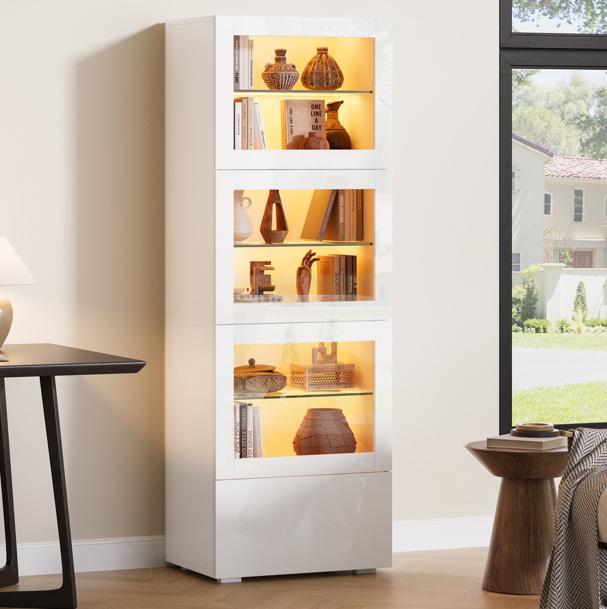 HAUSS SPOLE Vitrinekast - Wit Hoogglans Met Ledverlichting En 3 Deuren - Voor Woonkamer En Interieur - Mdf, Glas En Acryl - 60 X 40 X 173 Cm