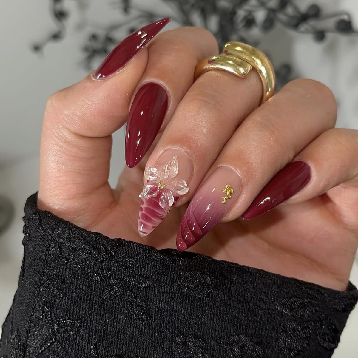 Artificial nails, red almond, burgundy French 3D, flowers, flowers, gold, bean design, Christmas, press-on nails, wine - ShopVlot