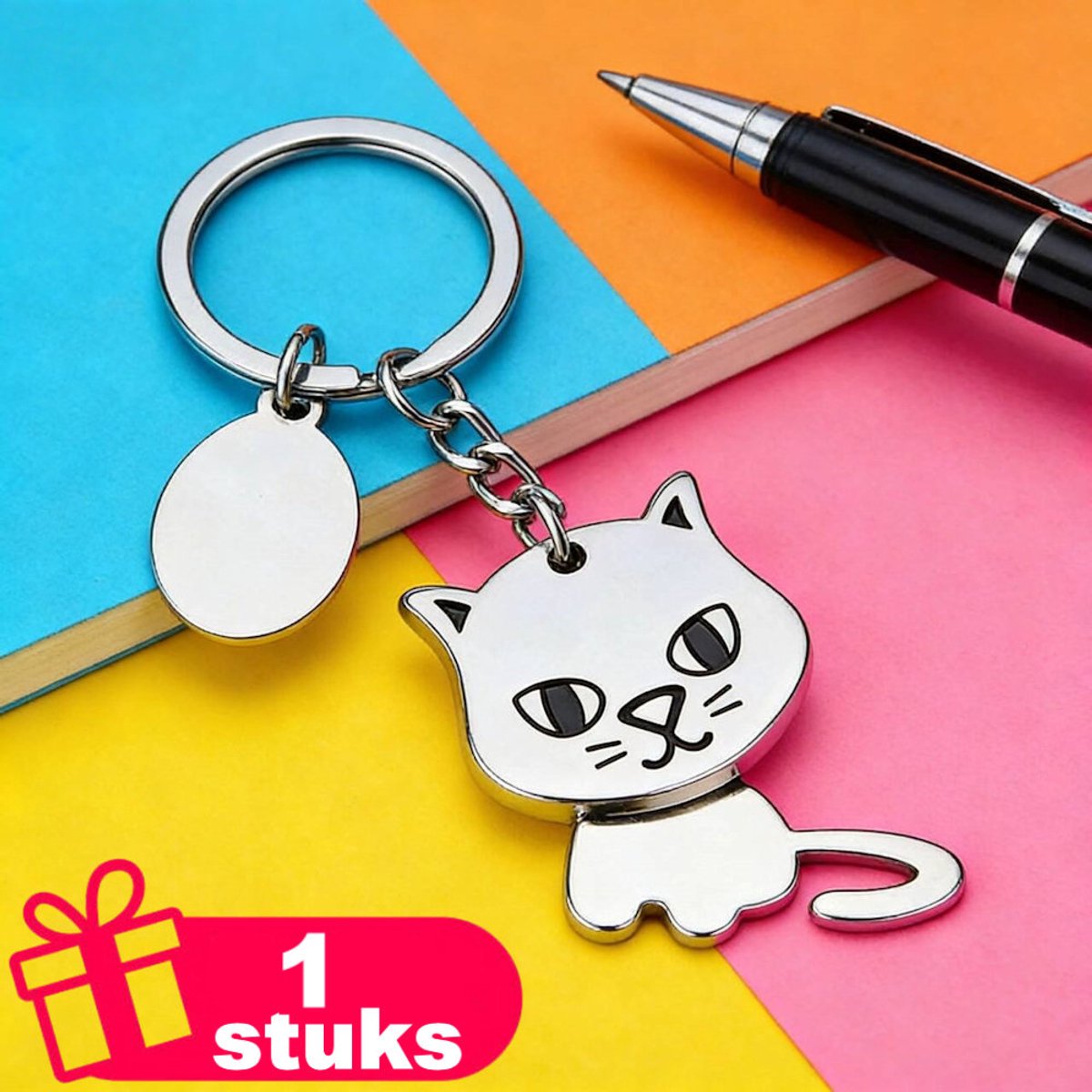 Decopatent - Premium Keychain - Metalen Sleutelhanger Kat - Schattige Katten Sleutelhanger met Naamlabel - Zilverkleurige Keychain - Cadeau voor Kattenliefhebbers