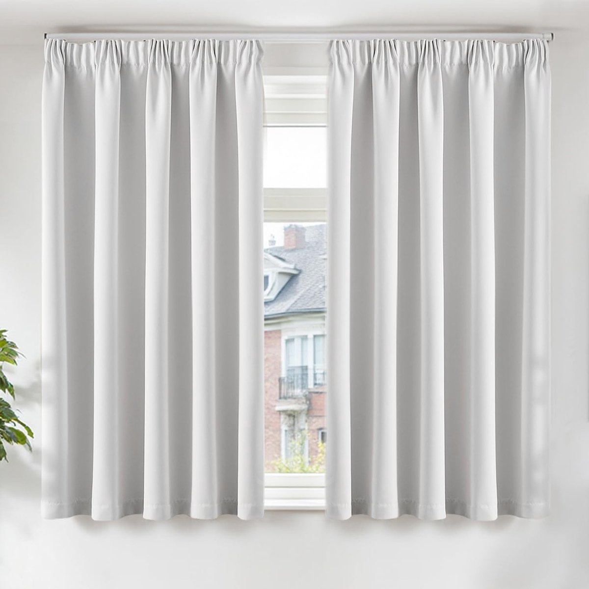 Omgoods - Opaque Blackout Gordijnen met Ruffle Tape - Set van 2 - 145 x 140 cm - Grijs/Wit