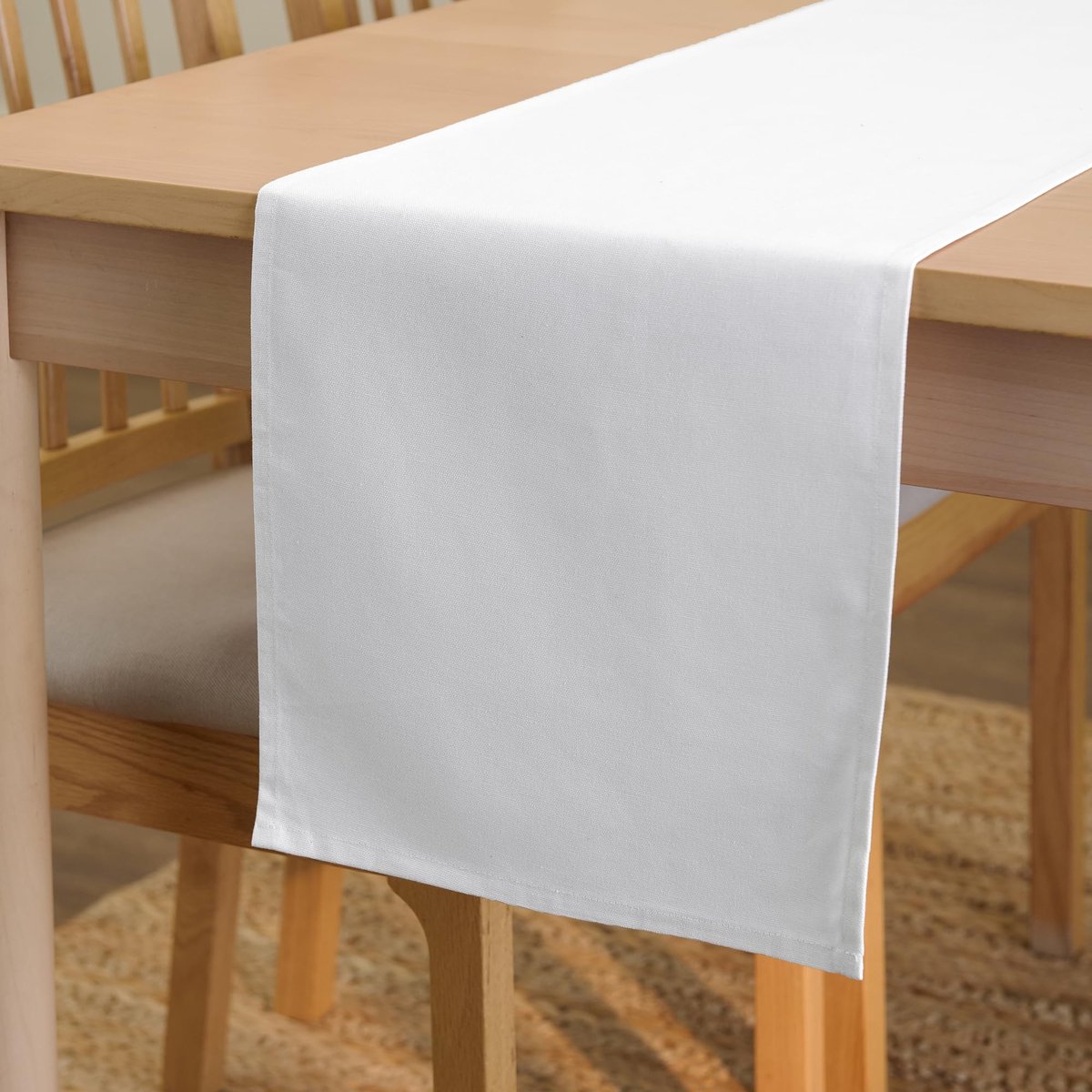 Omgoods - Tafelrunner voor 4 tot 6 Stoelen - Wit - 100% Katoen, Machinewasbaar en Luxe Afwerking