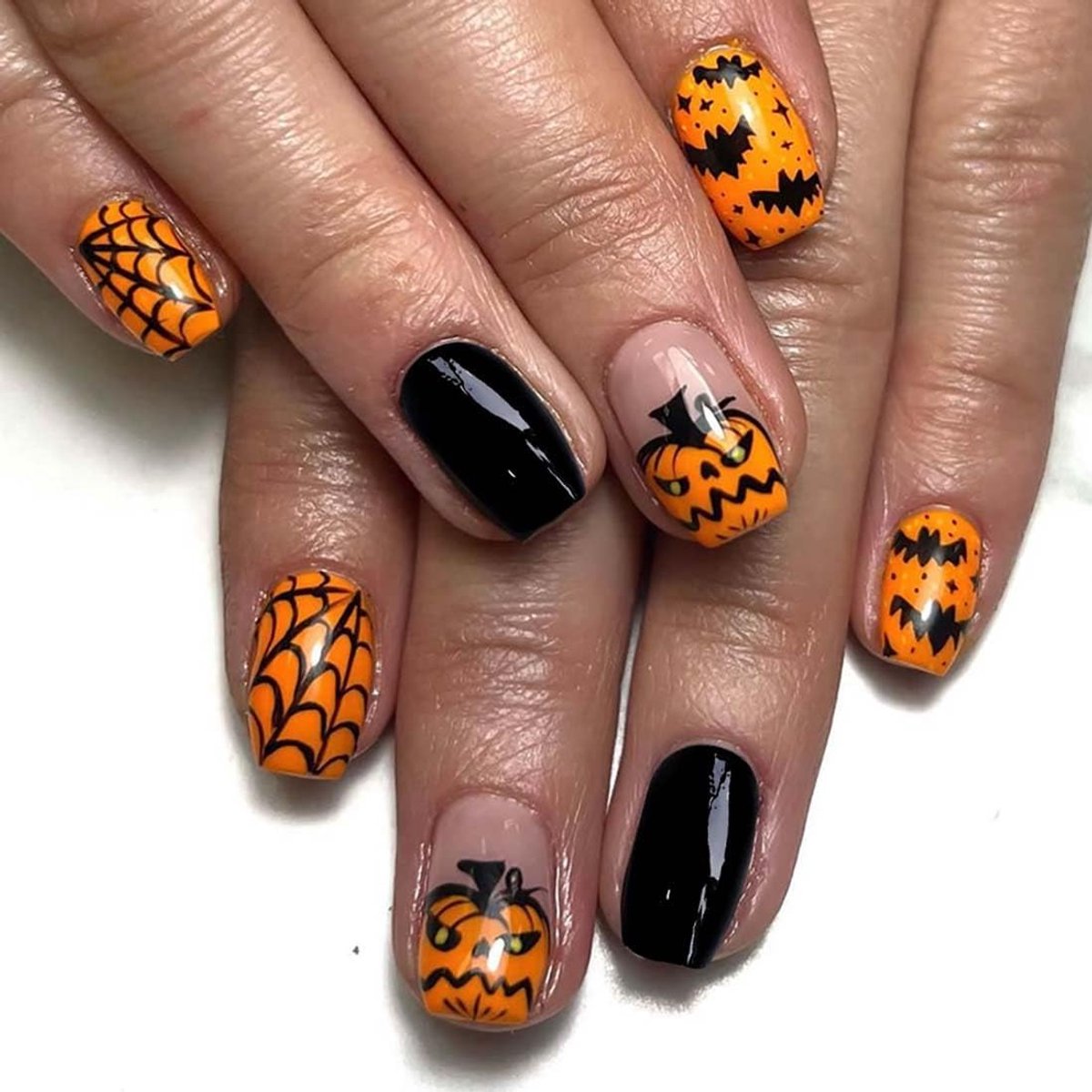 Halloween manicure, kort, pompoenmanicure, spookdesign, charmante karakters, glinsterende manicure, voor vrouwen, oranje B, 0,04 ml, 24 stuks