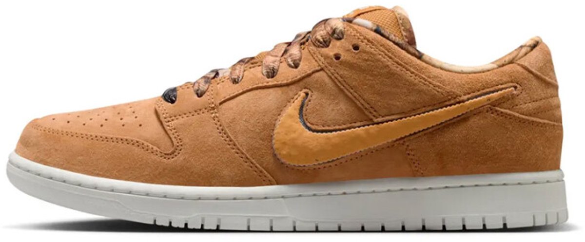 Nike SB Dunk Low Pro NOTE Shop Manchester Brew and Biscuits Groen