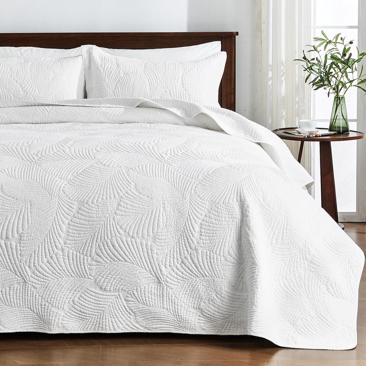 SnelShoppen - Qucover Gewatteerde Sprei Zachte Katoenen Super King Size 250x270cm met Elegant Geborduurd Palmbladpatroon, 3-delige Dekbedovertrekken S